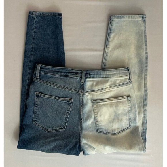 Forever 21 Jeans Two Toned Light wash Denim, Bleach Washed Denim Womens Size 30 - Picture 5 of 8